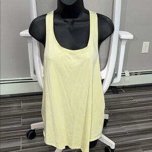 Like New Lululemon Women's Sleeveless Top in Light Green Sz 8